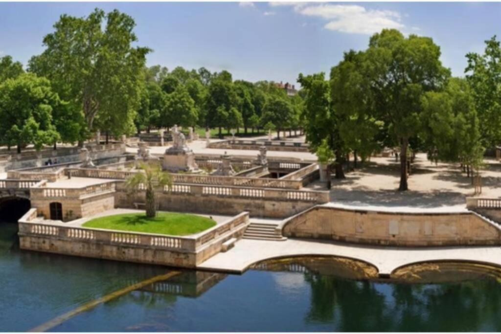 Le Studio D'Auguste- Coeur De Nimes-Chaleureux-Emplacement Ideal المظهر الخارجي الصورة